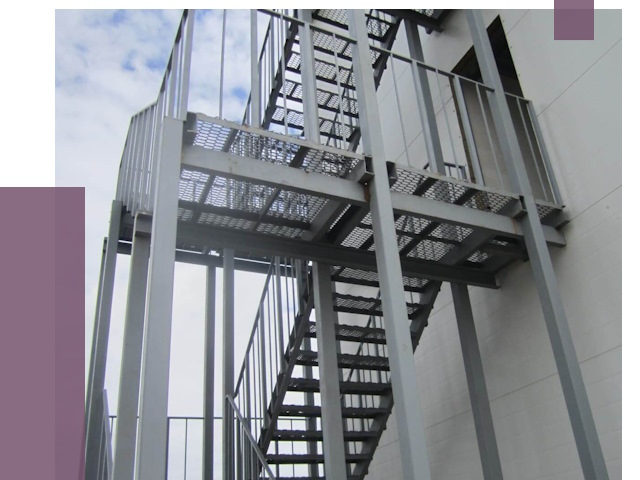 Монтаж пожарных лестниц в Норильске от 7893 руб.