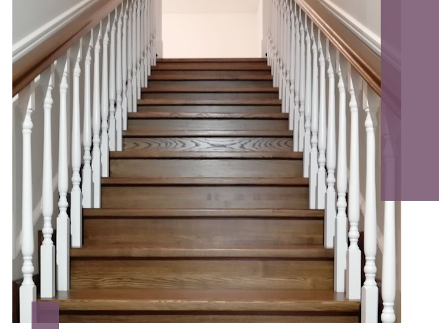 Лестницы из ясеня на заказ в Норильске — изготовление и монтаж