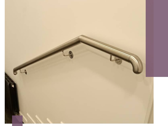 Изготовление пристенных поручней в Норильске под ключ за сроки