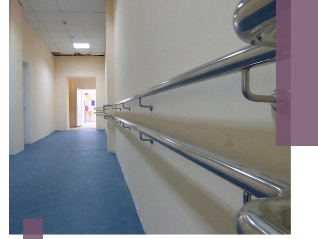 Поручни для инвалидов в Норильске: изготовление и монтаж